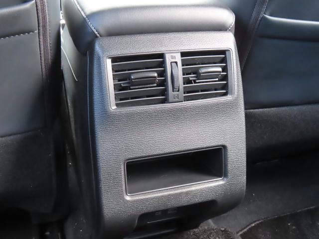 アウトランダーPHEV G 4WD 9型ナビ 全周囲カメラ クリアランスソナー 同一車線運転支援 レーンアシスト パワーシート 衝突被害軽減システム TV オートマチックハイビーム オートライト LEDヘッドランプ(56枚目)