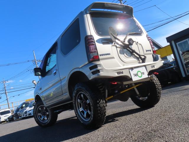 ジムニー ランドベンチャー 4WD タニグチリフトアップ MRSチャンバー フジツボマフラー 前後ショートバンパー エアクリーナー ドラレコ ETC バックカメラ ナビ TV キーレ シートヒーター AT Bluetooth(24枚目)