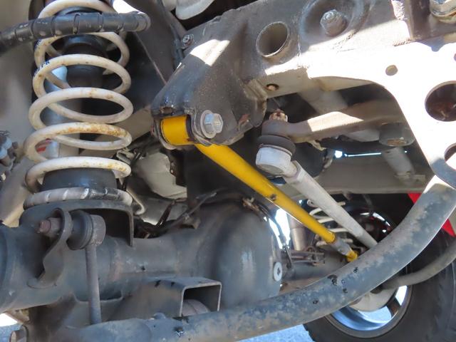 ジムニー ランドベンチャー 4WD タニグチリフトアップ MRSチャンバー フジツボマフラー 前後ショートバンパー エアクリーナー ドラレコ ETC バックカメラ ナビ TV キーレ シートヒーター AT Bluetooth(60枚目)