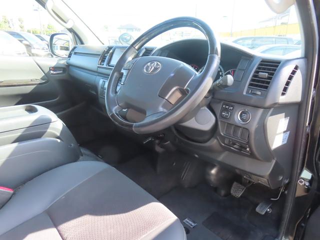 ハイエースバン スーパーGL ダークプライム 社外ショック ドライブレコーダー バックカメラ ナビ TV 両側スライドドア オートライト スマートキー 電動格納ミラー 後席モニター AT アルミホイール Bluetooth 100V電源 エアコン(10枚目)