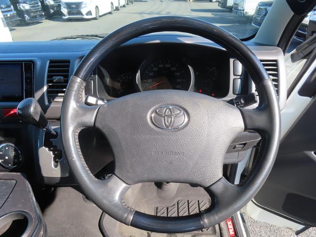 ハイエースバン ロングスーパーＧＬプライムセレ　バックカメラ　ナビ　ＴＶ　両側スライドドア　電動格納ミラー　後席モニター　ＡＴ　アルミホイール　ＣＤ　ＵＳＢ　ミュージックプレイヤー接続可　Ｂｌｕｅｔｏｏｔｈ　１００Ｖ電源　エアコン　パワーウィンドウ（3枚目）