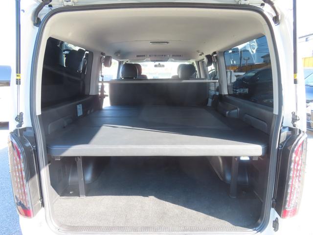 ハイエースバン ロングスーパーＧＬプライムセレ　バックカメラ　ナビ　ＴＶ　両側スライドドア　電動格納ミラー　後席モニター　ＡＴ　アルミホイール　ＣＤ　ＵＳＢ　ミュージックプレイヤー接続可　Ｂｌｕｅｔｏｏｔｈ　１００Ｖ電源　エアコン　パワーウィンドウ（18枚目）
