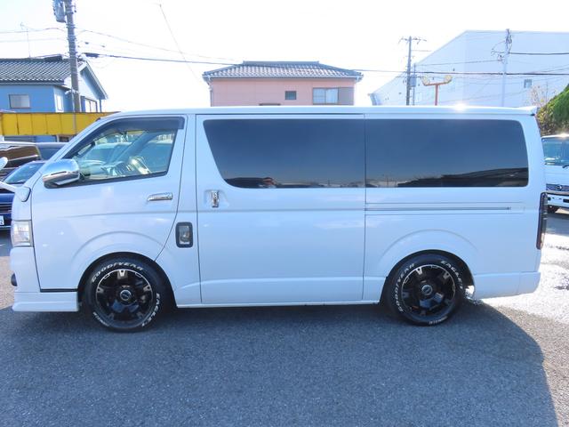 ハイエースバン ロングスーパーＧＬプライムセレ　バックカメラ　ナビ　ＴＶ　両側スライドドア　電動格納ミラー　後席モニター　ＡＴ　アルミホイール　ＣＤ　ＵＳＢ　ミュージックプレイヤー接続可　Ｂｌｕｅｔｏｏｔｈ　１００Ｖ電源　エアコン　パワーウィンドウ（21枚目）