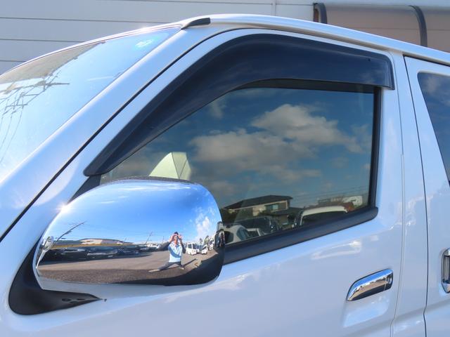 ハイエースバン ロングスーパーＧＬプライムセレ　バックカメラ　ナビ　ＴＶ　両側スライドドア　電動格納ミラー　後席モニター　ＡＴ　アルミホイール　ＣＤ　ＵＳＢ　ミュージックプレイヤー接続可　Ｂｌｕｅｔｏｏｔｈ　１００Ｖ電源　エアコン　パワーウィンドウ（36枚目）