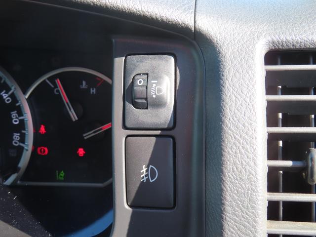 ハイエースバン ＤＸ　ＧＬパッケージ　ドライブレコーダー　ＥＴＣ　ナビ　ＴＶ　レーンアシスト　衝突被害軽減システム　両側スライドドア　オートマチックハイビーム　ＡＴ　Ｂｌｕｅｔｏｏｔｈ　ＥＳＣ　エアコン　パワーウィンドウ（6枚目）
