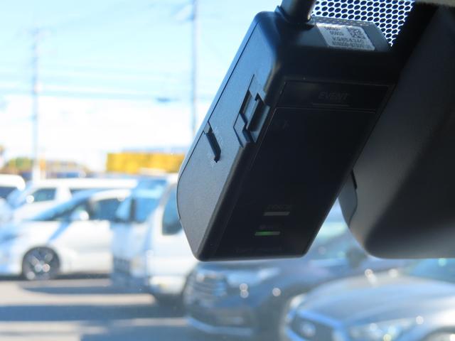 ハイエースバン ＤＸ　ＧＬパッケージ　ドライブレコーダー　ＥＴＣ　ナビ　ＴＶ　レーンアシスト　衝突被害軽減システム　両側スライドドア　オートマチックハイビーム　ＡＴ　Ｂｌｕｅｔｏｏｔｈ　ＥＳＣ　エアコン　パワーウィンドウ（13枚目）