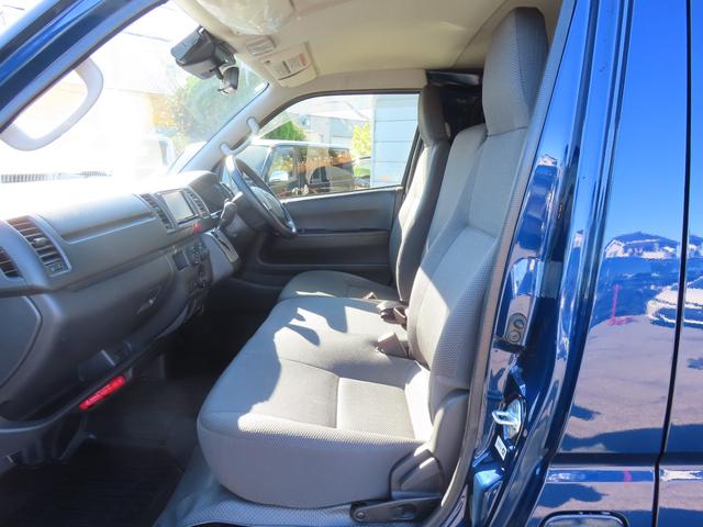 ハイエースバン ＤＸ　ＧＬパッケージ　ドライブレコーダー　ＥＴＣ　ナビ　ＴＶ　レーンアシスト　衝突被害軽減システム　両側スライドドア　オートマチックハイビーム　ＡＴ　Ｂｌｕｅｔｏｏｔｈ　ＥＳＣ　エアコン　パワーウィンドウ（55枚目）