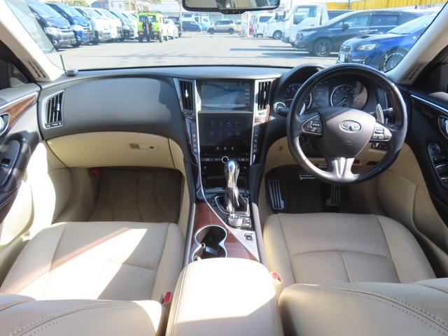 スカイライン ３５０ＧＴ　ハイブリッド　タイプＳＰ　ＲＡＹＳ２０ＡＷ　ローダウン　ドライブレコーダー　ＥＴＣ　オートクルーズコントロール　全周囲カメラ　ナビ　ＴＶ　オートライト　ＬＥＤヘッドランプ　ＡＴ　スマートキー　電動格納ミラー　盗難防止システム（2枚目）