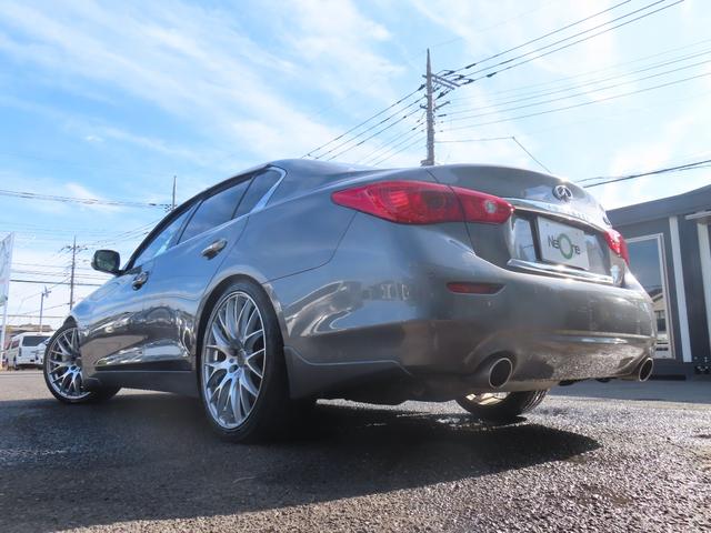 スカイライン ３５０ＧＴ　ハイブリッド　タイプＳＰ　ＲＡＹＳ２０ＡＷ　ローダウン　ドライブレコーダー　ＥＴＣ　オートクルーズコントロール　全周囲カメラ　ナビ　ＴＶ　オートライト　ＬＥＤヘッドランプ　ＡＴ　スマートキー　電動格納ミラー　盗難防止システム（24枚目）