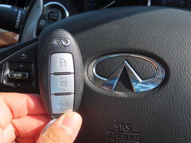 スカイライン ３５０ＧＴ　ハイブリッド　タイプＳＰ　ＲＡＹＳ２０ＡＷ　ローダウン　ドライブレコーダー　ＥＴＣ　オートクルーズコントロール　全周囲カメラ　ナビ　ＴＶ　オートライト　ＬＥＤヘッドランプ　ＡＴ　スマートキー　電動格納ミラー　盗難防止システム（35枚目）