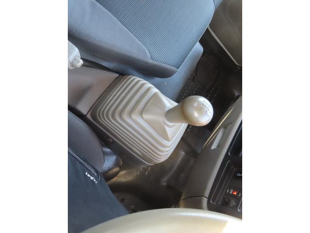 アトラストラック スーパーロー 600kgパワーゲート メッキグリル 同色バンパー MT 後輪ダブル ETC ナビ TV 電動格納ミラー エアコン パワーウィンドウ 運転席エアバッグ CD Bluetooth(6枚目)