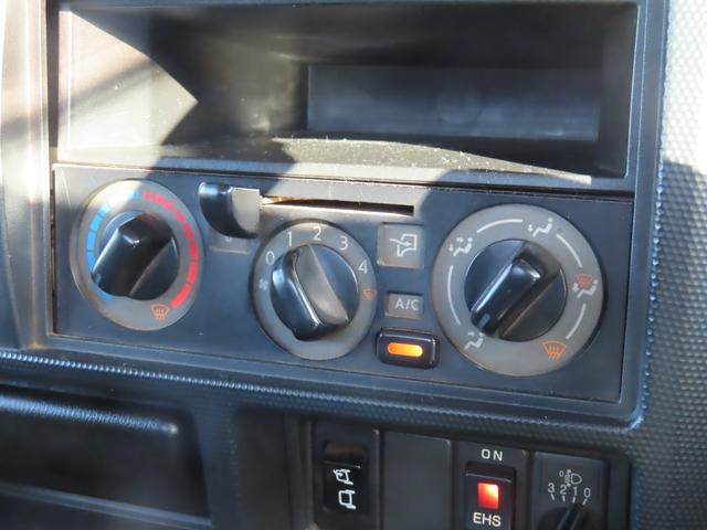 アトラストラック スーパーロー 600kgパワーゲート メッキグリル 同色バンパー MT 後輪ダブル ETC ナビ TV 電動格納ミラー エアコン パワーウィンドウ 運転席エアバッグ CD Bluetooth(7枚目)