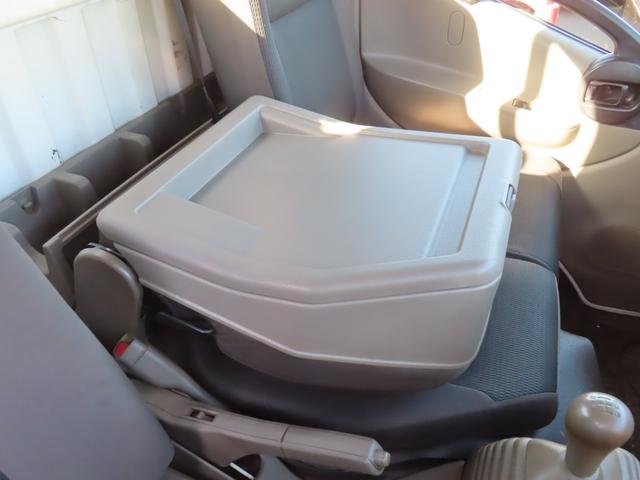 アトラストラック スーパーロー 600kgパワーゲート メッキグリル 同色バンパー MT 後輪ダブル ETC ナビ TV 電動格納ミラー エアコン パワーウィンドウ 運転席エアバッグ CD Bluetooth(26枚目)