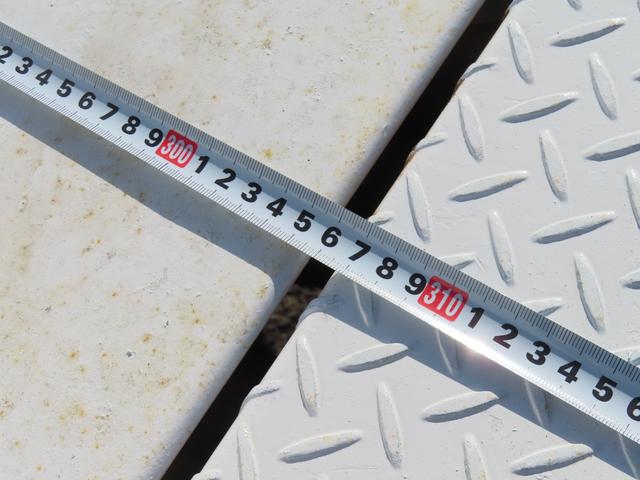 アトラストラック スーパーロー 600kgパワーゲート メッキグリル 同色バンパー MT 後輪ダブル ETC ナビ TV 電動格納ミラー エアコン パワーウィンドウ 運転席エアバッグ CD Bluetooth(28枚目)