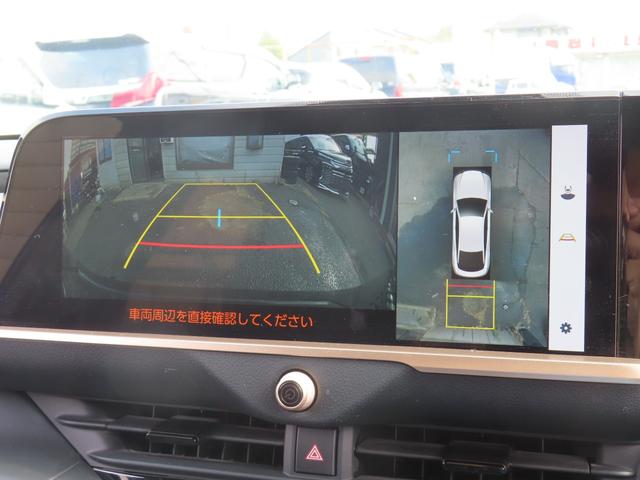 バックカメラも付いています。駐車の時に便利なのはもちろんの事、後方死角にいる子供たちに気が付くことができるので安心安全ですね