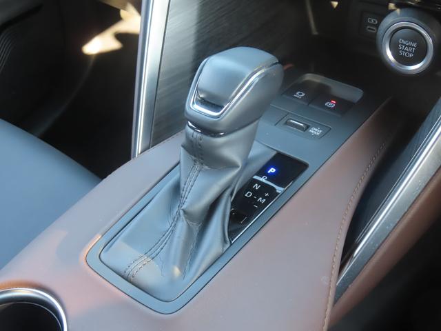 ハリアー Z 12.3型ナビ JBLサウンド バックカメラ クルーズコントロール レーンアシスト パワーシート 衝突被害軽減システム TV AUTOハイビーム オートライト 電動リアゲート 純正19AW(9枚目)