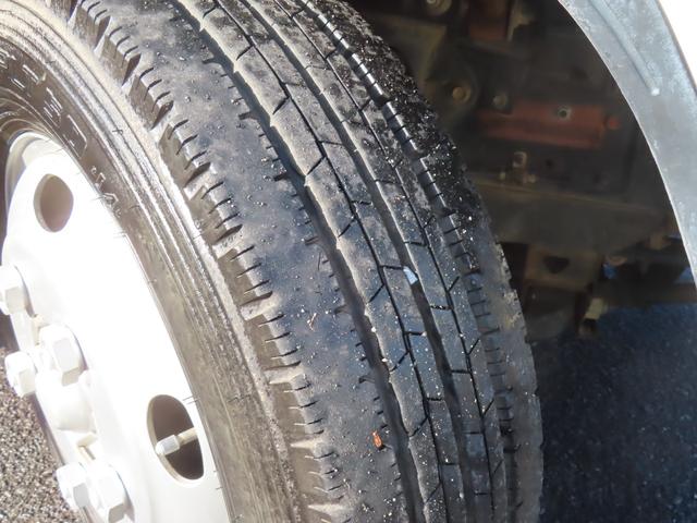 エルフトラック ダンプ MT 後輪ダブル ETC キーレスエントリー 電動格納ミラー ABS ESC エアコン パワーウィンドウ 運転席エアバッグ(29枚目)