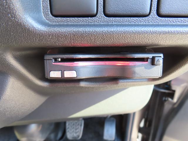 ハイエースバン ロングスーパーGL ドライブレコーダー ETC 全周囲カメラ ナビ TV レーンアシスト 衝突被害軽減システム 両側スライドドア オートマチックハイビーム キーレスエントリー 電動格納ミラー 後席モニター AT(7枚目)