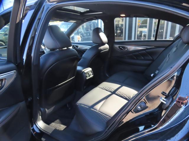 スカイライン 400R ドライブレコーダー クリアランスソナー レーンアシスト オートクルーズコントロール 衝突被害軽減システム 全周囲カメラ ナビ TV アルミホイール オートライト LEDヘッドランプ サンルーフ AT(45枚目)