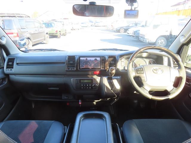 ハイエースバン スーパーGL ダークプライム 4WD ドライブレコーダー ETC バックカメラ ナビ TV 両側スライドドア オートライト スマートキー AT アルミホイール CD Bluetooth 100V電源 エアコン(2枚目)