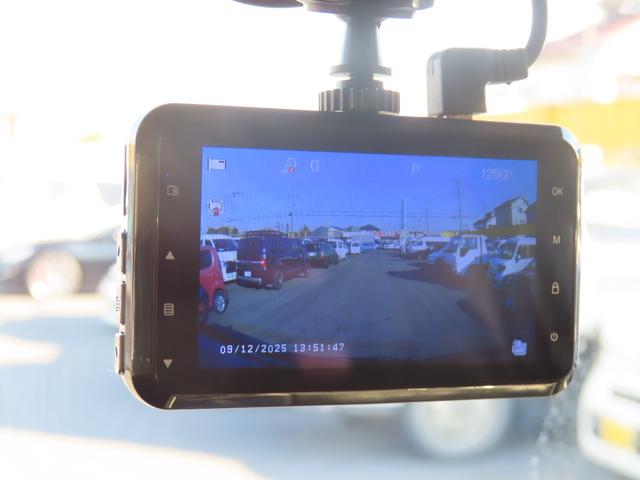 ハイエースバン スーパーGL ダークプライム 4WD ドライブレコーダー ETC バックカメラ ナビ TV 両側スライドドア オートライト スマートキー AT アルミホイール CD Bluetooth 100V電源 エアコン(6枚目)