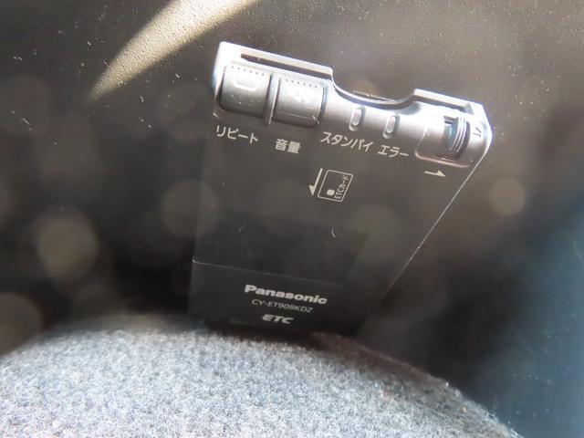 ハイエースバン スーパーGL ダークプライム 4WD ドライブレコーダー ETC バックカメラ ナビ TV 両側スライドドア オートライト スマートキー AT アルミホイール CD Bluetooth 100V電源 エアコン(7枚目)