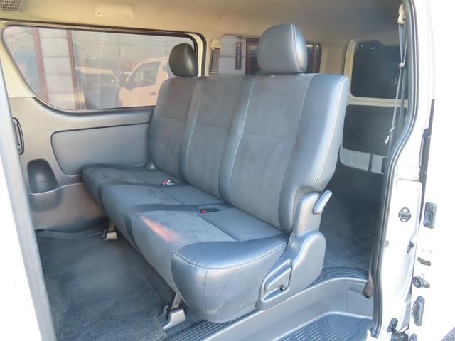 ハイエースバン スーパーGL ダークプライム 4WD ドライブレコーダー ETC バックカメラ ナビ TV 両側スライドドア オートライト スマートキー AT アルミホイール CD Bluetooth 100V電源 エアコン(31枚目)