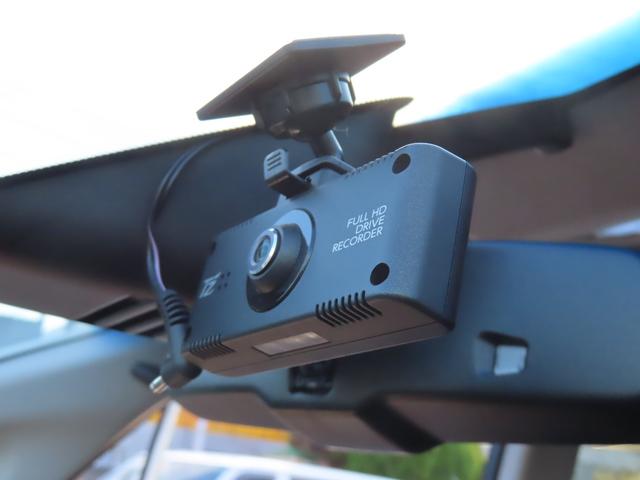 セレナ ハイウェイスター　Ｖセレ＋セーフティＩＩ　ＳＨＶ　インパルエアロ　インパル１８ＡＷ　ドラレコ　全周囲カメラ　ナビ　ＴＶ　　障害物センサー　クルーズコントロール　レーンアシスト　衝突被害軽減システム　両側電動スライドドア　ＬＥＤライト　スマートキー（11枚目）