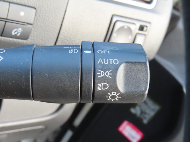 セレナ ハイウェイスター　Ｖセレ＋セーフティＩＩ　ＳＨＶ　インパルエアロ　インパル１８ＡＷ　ドラレコ　全周囲カメラ　ナビ　ＴＶ　　障害物センサー　クルーズコントロール　レーンアシスト　衝突被害軽減システム　両側電動スライドドア　ＬＥＤライト　スマートキー（30枚目）