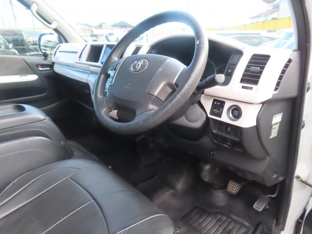 ハイエースワゴン グランドキャビン　ＤＥＬＦ１７ＡＷ　コブラテールレンズ　フロントリップ　ＥＴＣ　バックカメラ　ナビ　ＴＶ　電動スライドドア　オートライト　スマートキー　後席モニター　ＡＴ　Ｂｌｕｅｔｏｏｔｈ　１００Ｖ電源（23枚目）