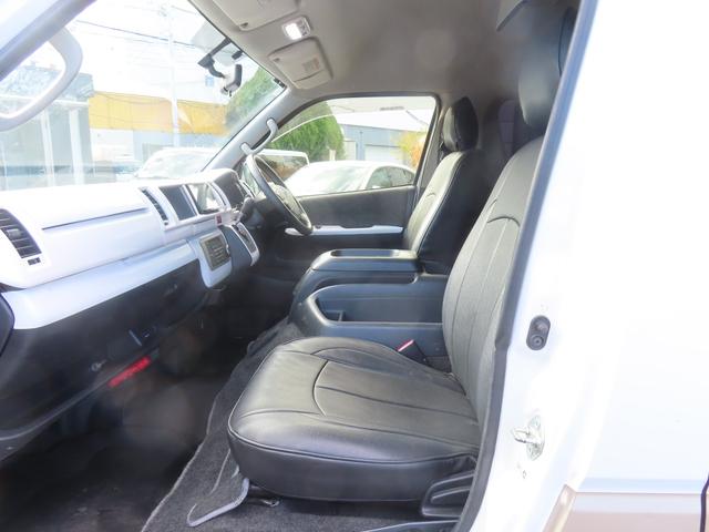 ハイエースワゴン グランドキャビン　ＤＥＬＦ１７ＡＷ　コブラテールレンズ　フロントリップ　ＥＴＣ　バックカメラ　ナビ　ＴＶ　電動スライドドア　オートライト　スマートキー　後席モニター　ＡＴ　Ｂｌｕｅｔｏｏｔｈ　１００Ｖ電源（34枚目）