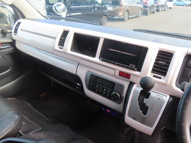 ハイエースワゴン グランドキャビン　ＤＥＬＦ１７ＡＷ　コブラテールレンズ　フロントリップ　ＥＴＣ　バックカメラ　ナビ　ＴＶ　電動スライドドア　オートライト　スマートキー　後席モニター　ＡＴ　Ｂｌｕｅｔｏｏｔｈ　１００Ｖ電源（38枚目）