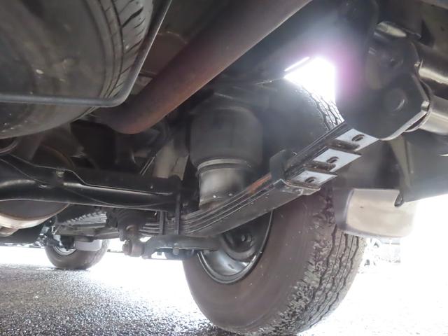 ハイエースバン ロングスーパーＧＬ　４ＷＤ　ドライブレコーダー　ＥＴＣ　バックカメラ　ナビ　ＴＶ　クリアランスソナー　両側電動スライドドア　スマートキー　電動格納ミラー　後席モニター　ＡＴ　アルミホイール　ブルーレイ　ＵＳＢ（35枚目）