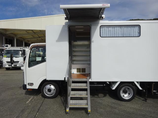 移動販売車 コンビニ 冷凍機 ガソリン発電機 0.45t積み(12枚目)