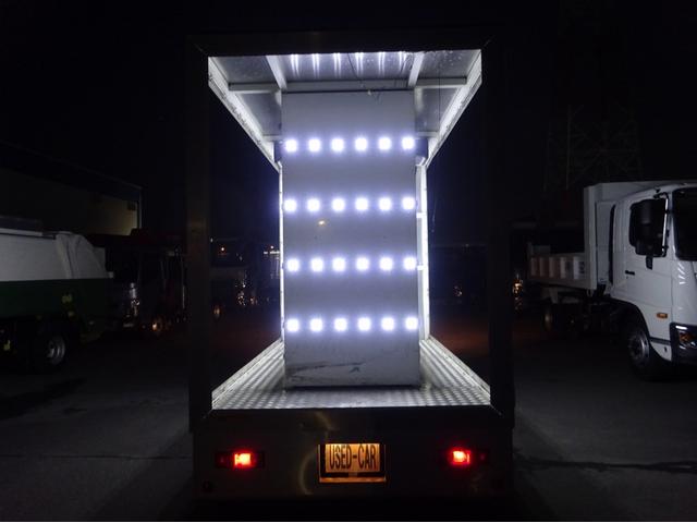 ダイナトラック 　アドトラック　放送宣伝車　サブバッテリー式　ＬＥＤ３面照明　リア片開きドア　看板フック固定式　標準幅　１０尺　ＡＴ車　普通免許対応（16枚目）