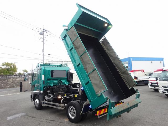 ヒノレンジャー 　土砂ダンプ　３４５０ｋｇ積載　新明和工業製　電動コボレーン付　容積約２．３８ｍ３　角底一方開　標準幅　ベッド付　　アドブルー不要（2枚目）