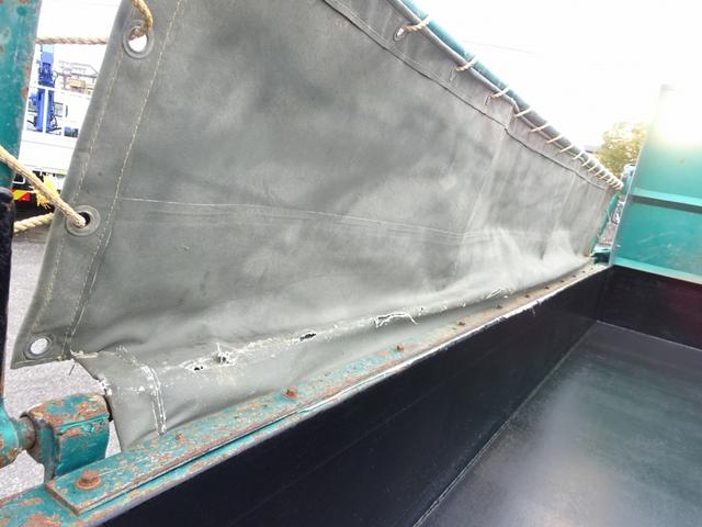 ヒノレンジャー 　土砂ダンプ　３４５０ｋｇ積載　新明和工業製　電動コボレーン付　容積約２．３８ｍ３　角底一方開　標準幅　ベッド付　　アドブルー不要（74枚目）