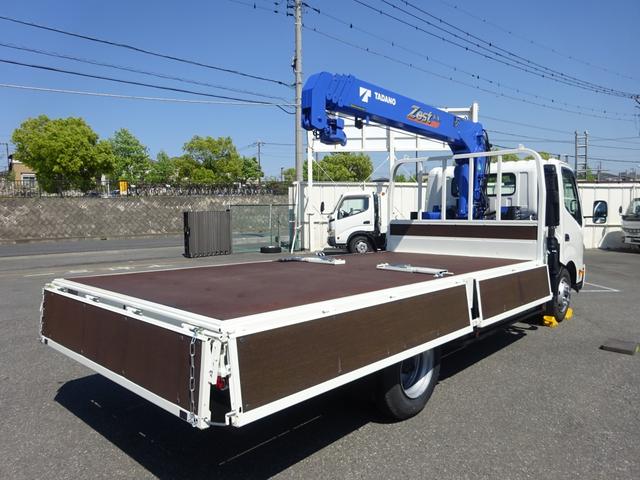 デュトロ 　４段クレーン付　３トン積載　タダノ　警報仕様　ワイド　超ロング　４．３ｍボディ　高床　木製あおり５方開　アドブルー不要　準中型７．５ｔ免許（4枚目）