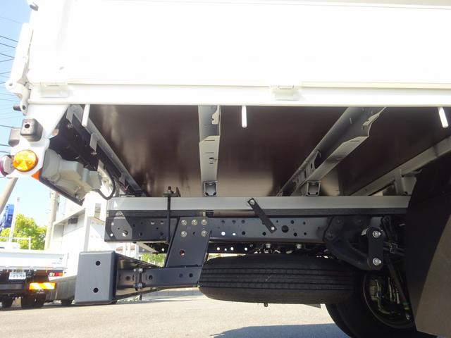 デュトロ 　４段クレーン付　３トン積載　タダノ　警報仕様　ワイド　超ロング　４．３ｍボディ　高床　木製あおり５方開　アドブルー不要　準中型７．５ｔ免許（53枚目）