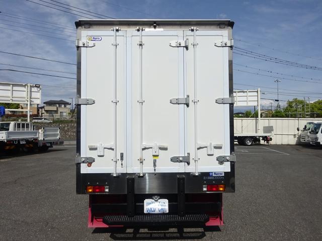 キャンター 　低温冷凍車　－３０〜３０℃設定　東プレ　スタンバイ機能付　左サイドドア　床アルミ縞板張り　リヤ３枚観音式扉　ワイド　ロング　高床　２ｔ積載　ラッシング２段（6枚目）