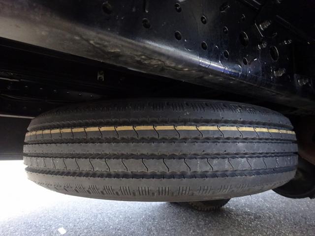 キャンター 　低温冷凍車　－３０〜３０℃設定　東プレ　スタンバイ機能付　左サイドドア　床アルミ縞板張り　リヤ３枚観音式扉　ワイド　ロング　高床　２ｔ積載　ラッシング２段（65枚目）