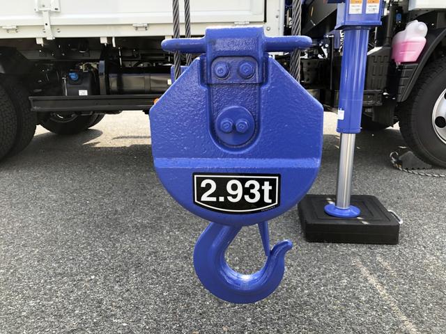 キャンター 　４段クレーン付平ボディ　３．８トン積載　タダノ　警報仕様　ラジコン付　３．７ｍボディ　ワイド　ロング　全低床　パブコ製　木製あおり３方開（18枚目）