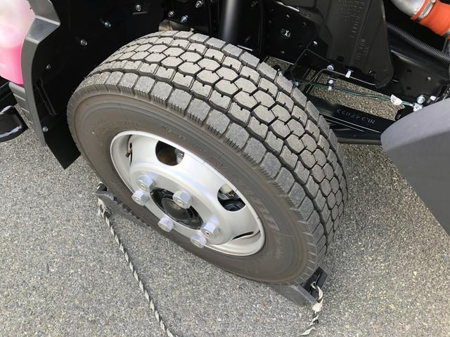 キャンター 　４段クレーン付平ボディ　３．８トン積載　タダノ　警報仕様　ラジコン付　３．７ｍボディ　ワイド　ロング　全低床　パブコ製　木製あおり３方開（70枚目）