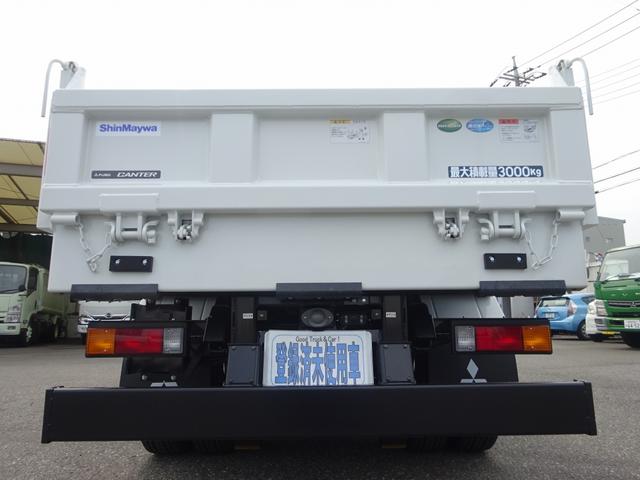 キャンター 　ローダーダンプ　新明和工業製　３ｔ積載　標準幅　１０尺　４ナンバー　３方開あおり　道板兼用テールゲート　ローダーラジコン付　１５０馬力（25枚目）