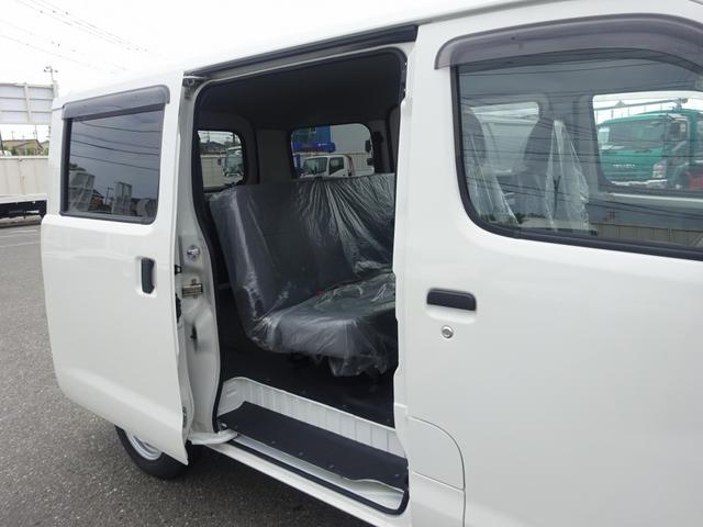 グランマックスカーゴ ＧＬ　２人乗り時７５０ｋｇ積載　ＧＬグレード　後列左右スライドドア　ガソリン車　ＡＴ　普通自動車免許対応　衝突回避支援システム　リヤコーナーセンサー（14枚目）