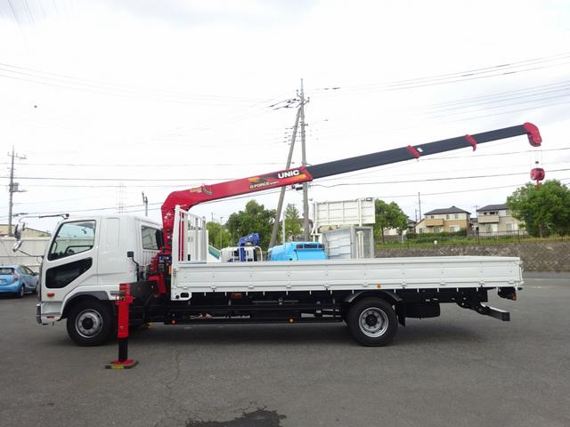 ファイター 　増トン　４段クレーン付　古河ユニック製　警報仕様　ラジコン付　７．７トン積載　ワイド幅　ベッド付　木製あおり３方開　超ワイド角足アウトリガ　２４０馬力（5枚目）
