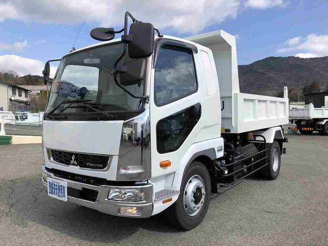 ファイター 　増トン　土砂ダンプ　新明和工業製　７．９トン積載　容積４．０ｍ３　標準幅　ベッド付　３．４ｍボディ　角底　強化一方開　２４０馬力（3枚目）