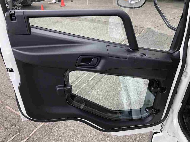 ファイター 　増トン　土砂ダンプ　新明和工業製　７．９トン積載　容積４．０ｍ３　標準幅　ベッド付　３．４ｍボディ　角底　強化一方開　２４０馬力（66枚目）