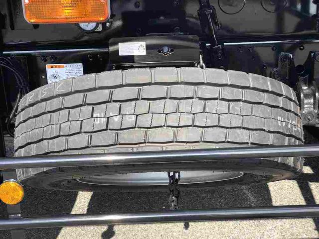 ファイター 　増トン　土砂ダンプ　新明和工業製　７．９トン積載　容積４．０ｍ３　標準幅　ベッド付　３．４ｍボディ　角底　強化一方開　２４０馬力（72枚目）