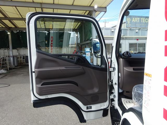 キャンター 2台積み積載車 古河ユニック製 3.5トン積載 スーパーツインキャリアネオ ラジコン ウインチ付 ワイド幅 超ロング 高床 175馬力 油圧式リアゲート(55枚目)